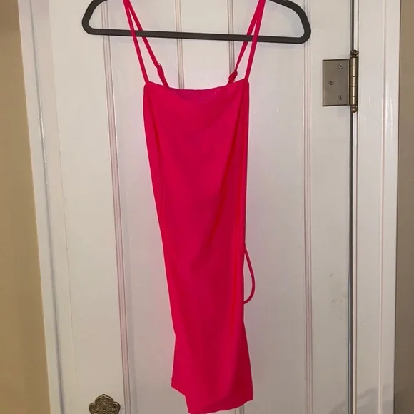 Neon Pink Body-con mini dress - Picture 2 of 5